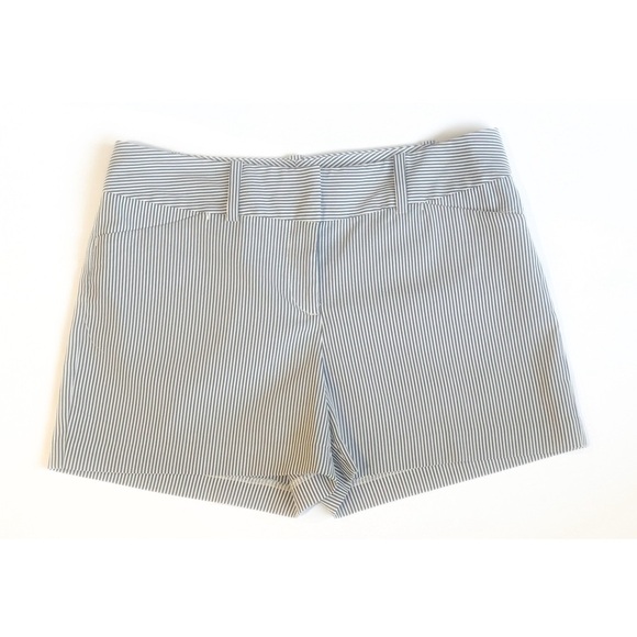 Ann Taylor gray white striped signature shorts ❤️ - Picture 2 of 7